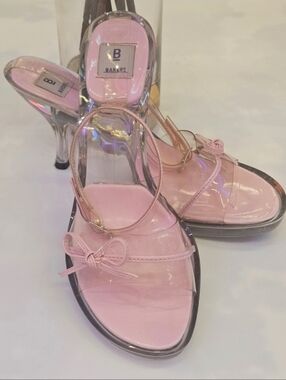 VINTAGE BAKERS CINDERELLA CLEAR & PINK BOW  SANDALS 8.5B